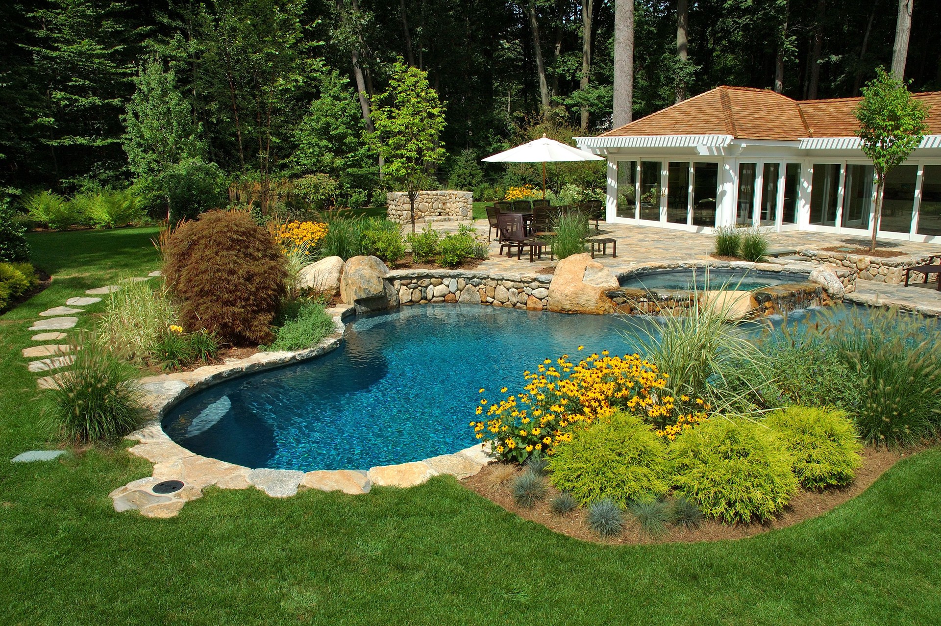 Landscaping in Nashville, TN
